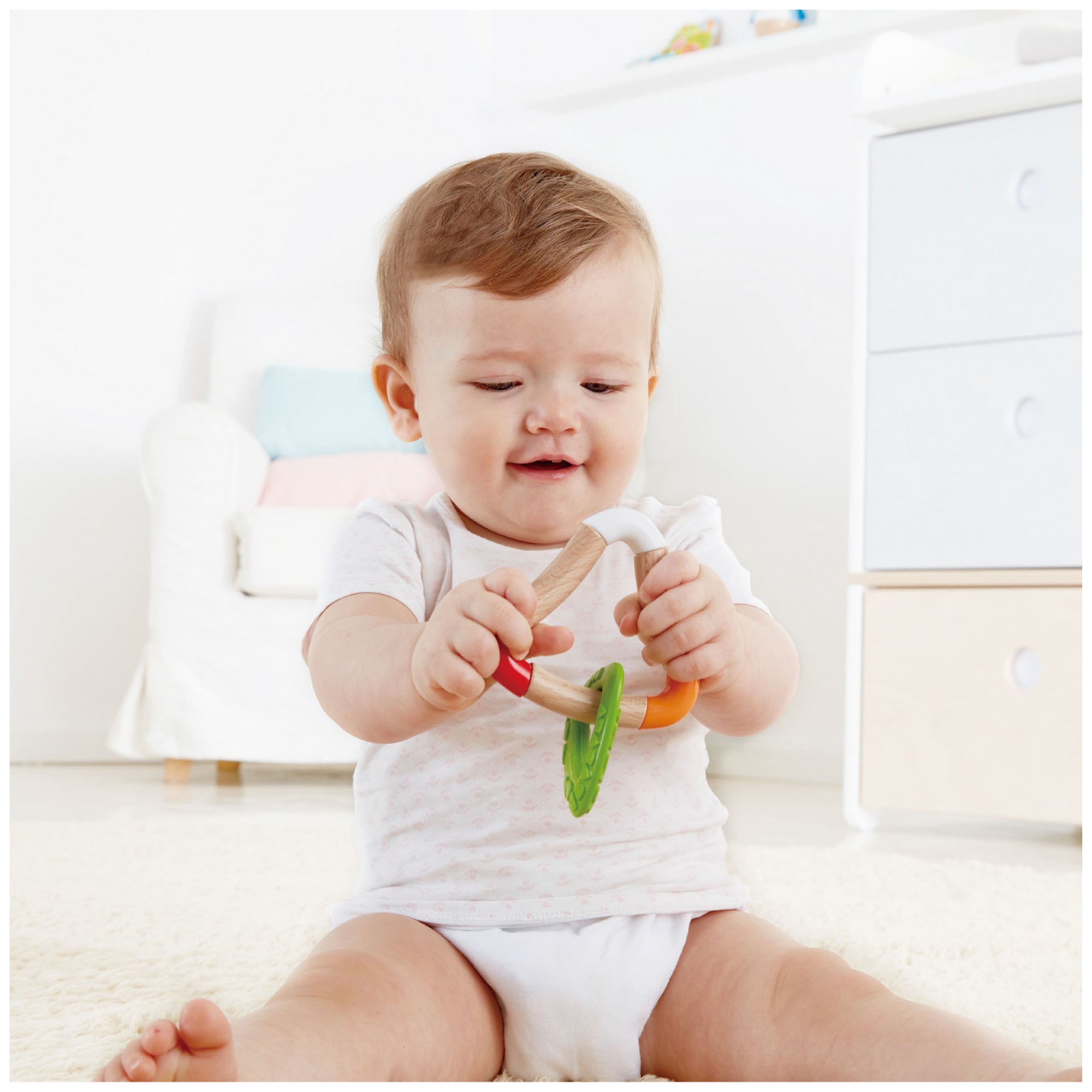 Hape Toys - Double Triangle Teether (0M+)